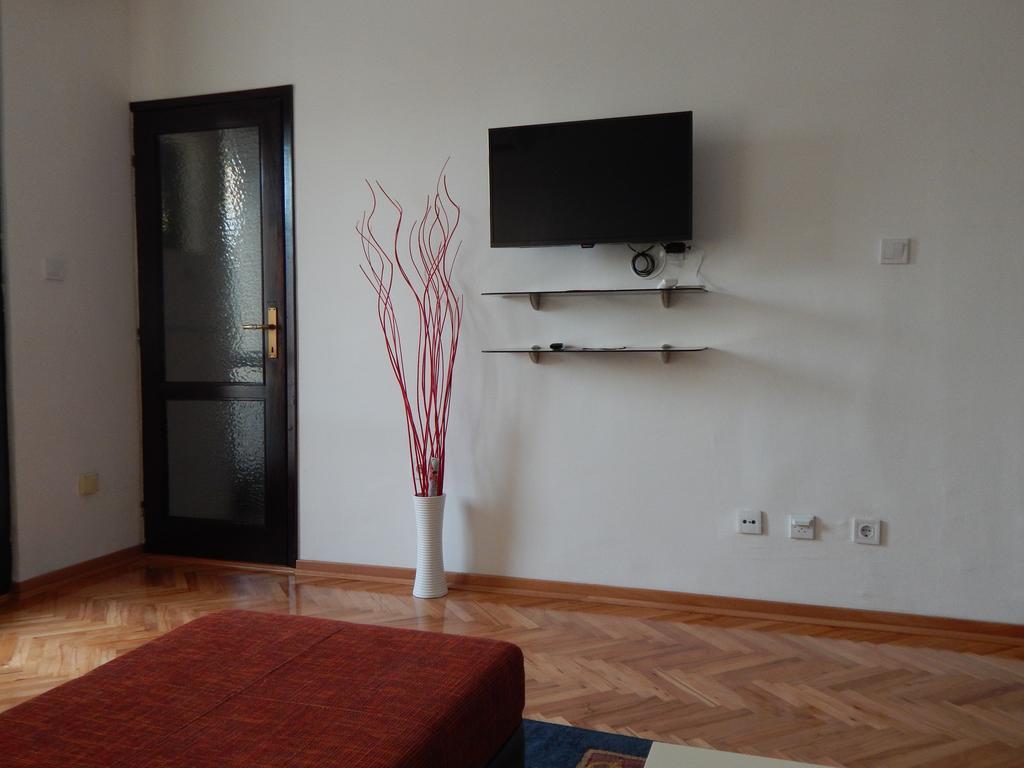 Apartment Knez Kotorska Тиват Экстерьер фото